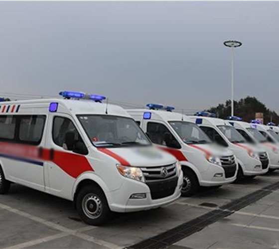 多伦县服务车队展示